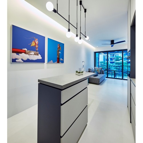 MONKEY KING ON ROD (HORIZONTAL)《大圣》